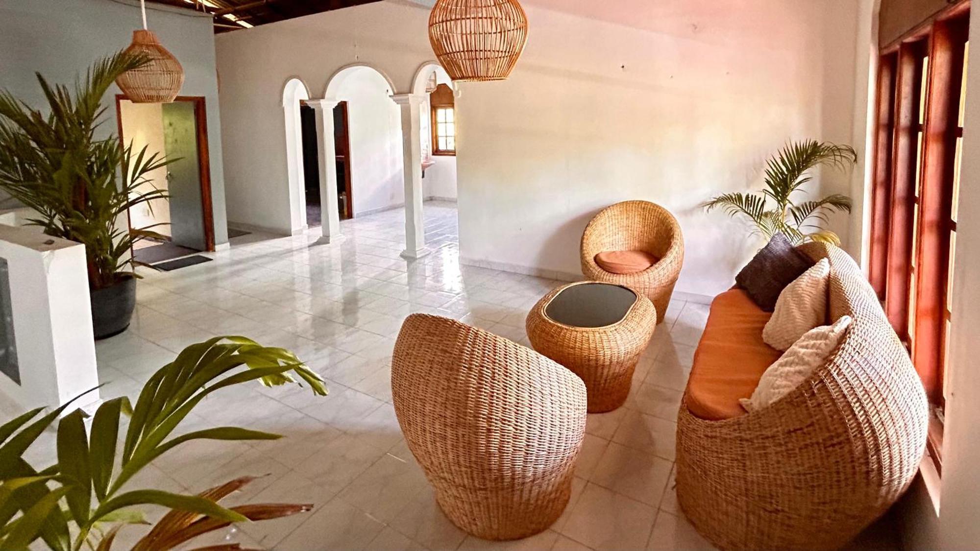 Kida'S Guest House Ματάρα Εξωτερικό φωτογραφία